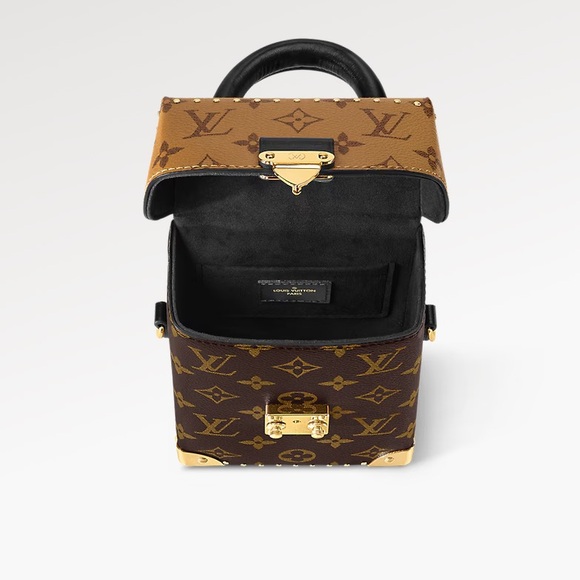 Louis Vuitton Monogram & Monogram Reverse coated Canvas Camera Box Bag - Picture 5 of 11